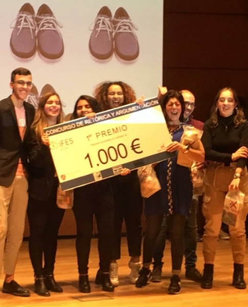 Foto cheque 1000Ôé¼